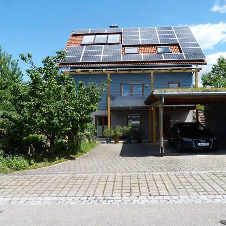 Ferienwohnung Familie Kunz フリーゼンハイム エクステリア 写真