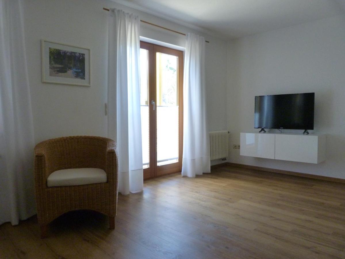 Ferienwohnung Familie Kunz フリーゼンハイム エクステリア 写真