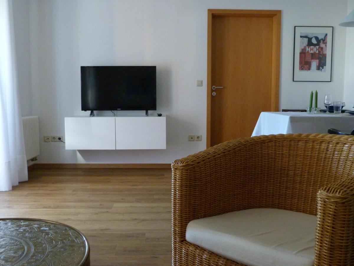 Ferienwohnung Familie Kunz フリーゼンハイム エクステリア 写真