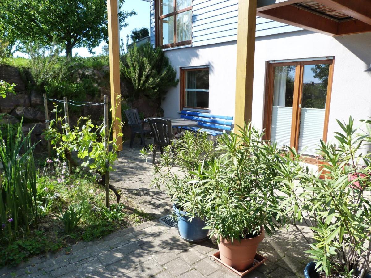 Ferienwohnung Familie Kunz フリーゼンハイム エクステリア 写真